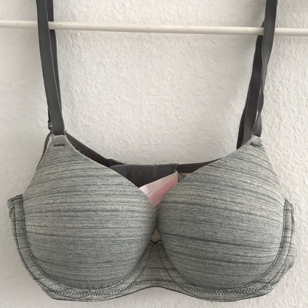 PINK by Victoria Secret Bra Size 32B